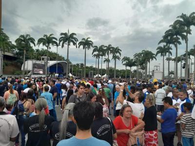 Romaria de Laranjeiras do Sul participou da Abertura do Encontro Nacional do Terço dos Homens